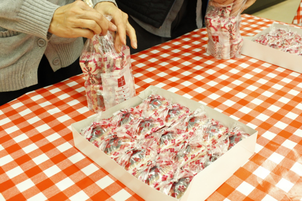 【上三川発着】もぎたて桃に夢の詰め放題 山梨贅沢旅【昼食付】/ WEB割引5%引き3